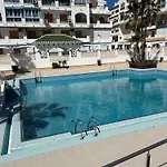 Adamo Appartement *