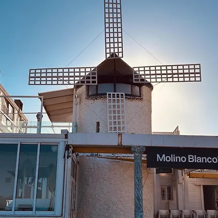 Adamo * La Mata (Torrevieja)